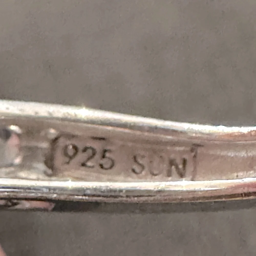 Sterling silver ring - Picture 2 of 3